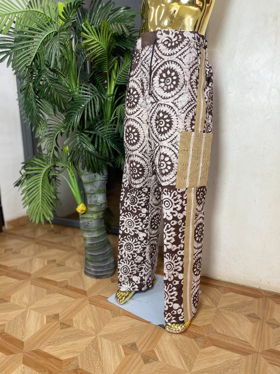 Pami Threads - About